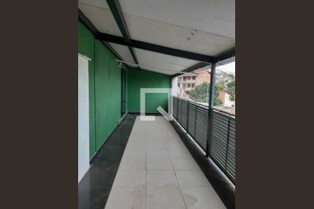 Casa para alugar com 4 quartos, 263m² em Paraíso, Belo Horizonte