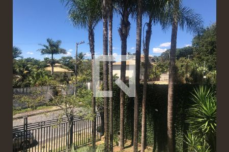 Casa à venda com 3 quartos, 300m² em Garças, Belo Horizonte