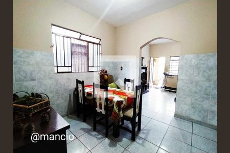 Casa à venda com 3 quartos, 151m² em São Geraldo, Belo Horizonte