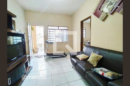 Casa à venda com 3 quartos, 151m² em São Geraldo, Belo Horizonte