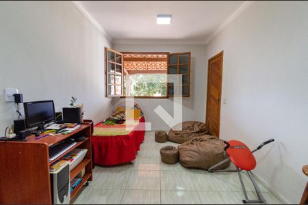 Casa à venda com 2 quartos, 183m² em Dom Bosco, Belo Horizonte