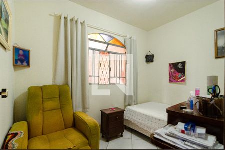 Casa à venda com 3 quartos, 240m² em Inconfidência, Belo Horizonte