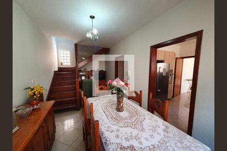 Casa à venda com 4 quartos, 277m² em Dona Clara, Belo Horizonte