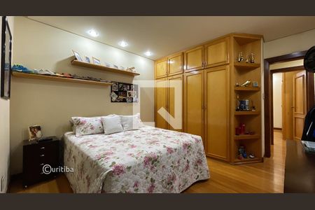Casa à venda com 5 quartos, 300m² em Ouro Preto, Belo Horizonte