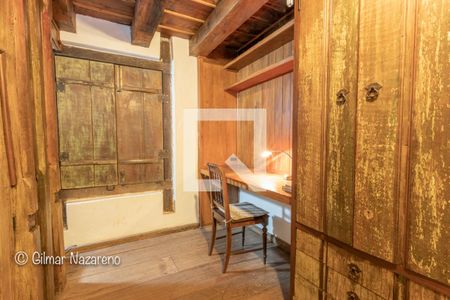 Casa de condomínio à venda com 475m², 5 quartos e 6 vagas