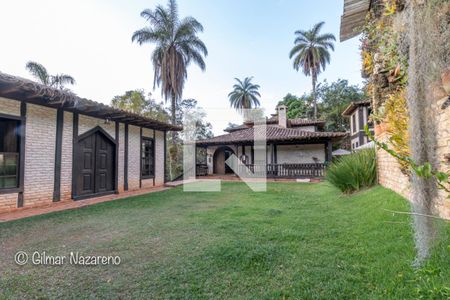 Casa de condomínio à venda com 475m², 5 quartos e 6 vagas