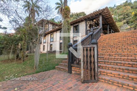 Casa de condomínio à venda com 475m², 5 quartos e 6 vagas