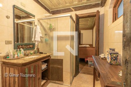 Casa de condomínio à venda com 475m², 5 quartos e 6 vagas