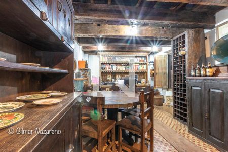 Casa de condomínio à venda com 475m², 5 quartos e 6 vagas