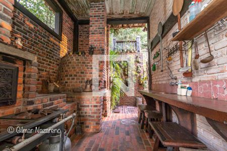 Casa de condomínio à venda com 475m², 5 quartos e 6 vagas