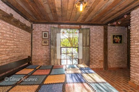 Casa de condomínio à venda com 475m², 5 quartos e 6 vagas