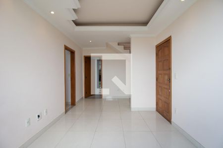 Apartamento à venda com 3 quartos, 152m² em Barreiro, Belo Horizonte