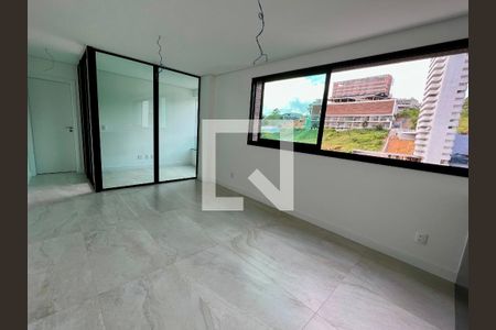 Apartamento à venda com 2 quartos, 82m² em Vale do Sereno, Nova Lima