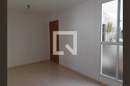 Apartamento à venda com 2 quartos, 41m² em Chácaras Reunidas Santa Terezinha, Contagem