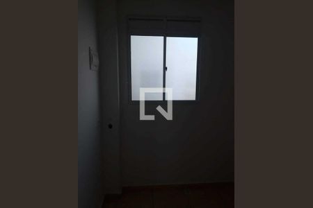 Apartamento à venda com 2 quartos, 41m² em Chácaras Reunidas Santa Terezinha, Contagem