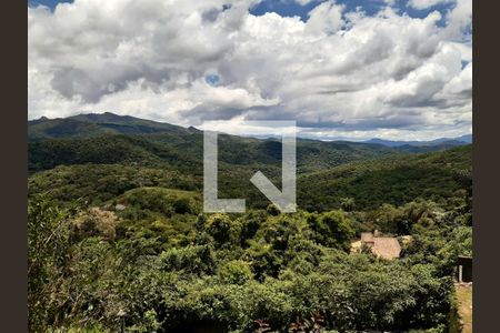 Casa de condomínio à venda com 800m², 4 quartos e 6 vagas