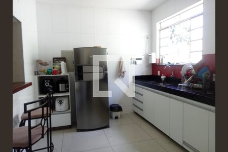 Casa à venda com 4 quartos, 120m² em Céu Azul, Belo Horizonte