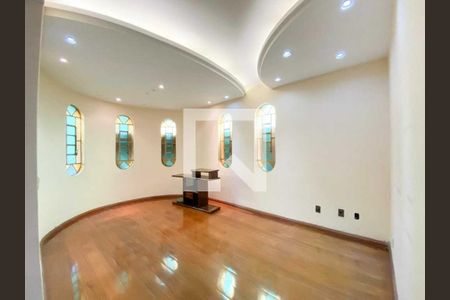 Casa à venda com 4 quartos, 279m² em Inconfidentes, Contagem