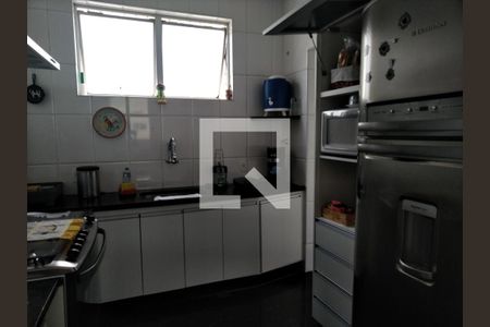 Apartamento à venda com 4 quartos, 183m² em Anchieta, Belo Horizonte