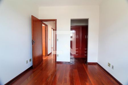 Apartamento à venda com 3 quartos, 70m² em Jardim América, Belo Horizonte