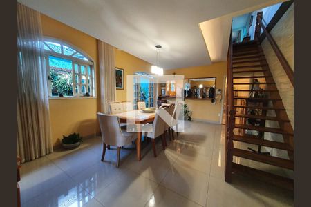Casa à venda com 4 quartos, 290m² em União, Belo Horizonte