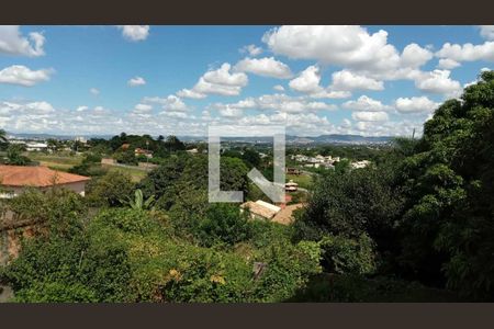 Casa à venda com 3 quartos, 150m² em Trevo, Belo Horizonte