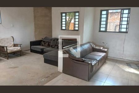 Casa à venda com 3 quartos, 150m² em Trevo, Belo Horizonte