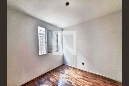 Quarto de apartamento à venda com 3 quartos, 100m² em Gutierrez, Belo Horizonte