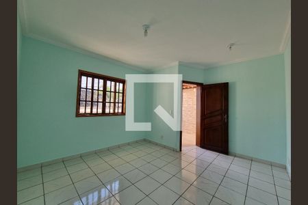 Casa à venda com 3 quartos, 180m² em Paquetá, Belo Horizonte