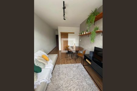 Apartamento para alugar com 3 quartos, 71m² em Nova Floresta, Belo Horizonte