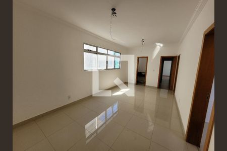 Apartamento à venda com 4 quartos, 108m² em Jaraguá, Belo Horizonte