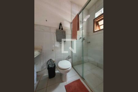 Casa de condomínio à venda com 200m², 3 quartos e 3 vagas