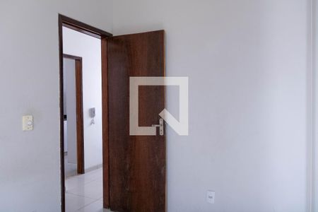 Quarto 1 de apartamento para alugar com 2 quartos, 46m² em Jardim América, Belo Horizonte