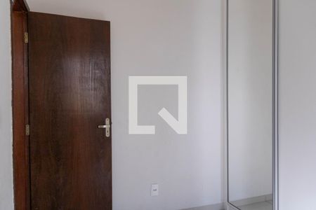Quarto 1 de apartamento para alugar com 2 quartos, 46m² em Jardim América, Belo Horizonte