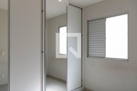 Quarto 1 de apartamento para alugar com 2 quartos, 46m² em Jardim América, Belo Horizonte