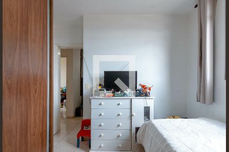 Apartamento à venda com 3 quartos, 60m² em Itapoã, Belo Horizonte