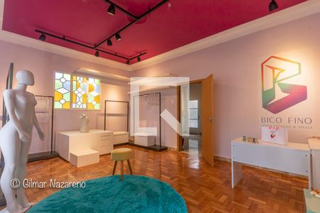 Casa à venda com 5 quartos, 353m² em Floresta, Belo Horizonte