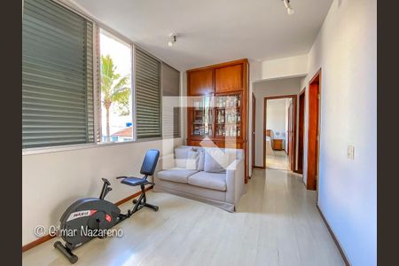 Apartamento à venda com 3 quartos, 175m² em Vila Paris, Belo Horizonte