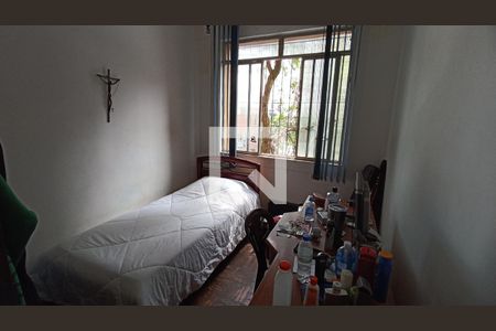 Casa à venda com 4 quartos, 420m² em Santa Efigênia, Belo Horizonte
