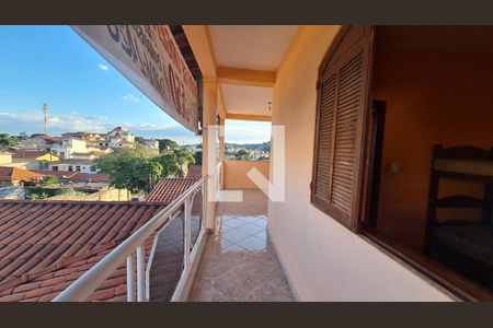 Casa à venda com 4 quartos, 320m² em Canaã, Belo Horizonte