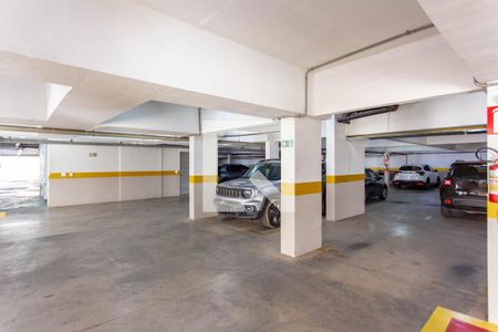 Apartamento à venda com 90m², 3 quartos e 2 vagas Apartamento à venda com 90m², 3 quartos e 2 vagasGaragem