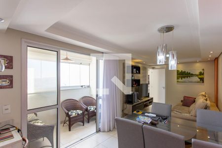 Sala de apartamento à venda com 3 quartos, 90m² em Heliópolis, Belo Horizonte