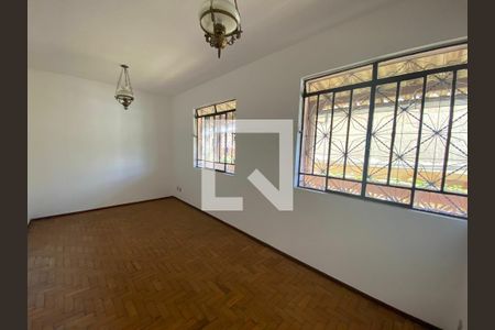 Casa à venda com 3 quartos, 90m² em Alípio de Melo, Belo Horizonte