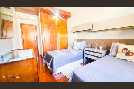 Casa à venda com 4 quartos, 324m² em Cidade Nova, Belo Horizonte