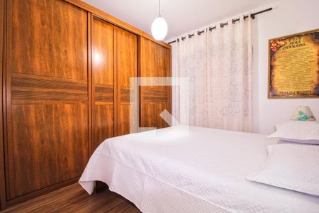 Casa para alugar com 5 quartos, 454m² em Araguaia, Belo Horizonte