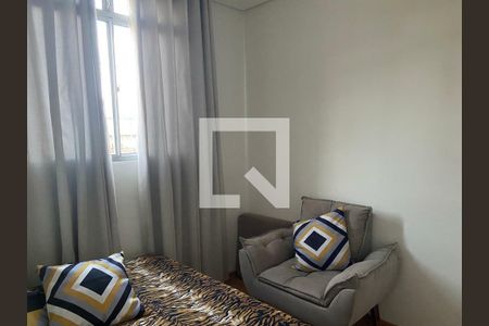 Apartamento à venda com 2 quartos, 53m² em Distrito Industrial Doutor Hélio Pentagna Guimarães, Contagem