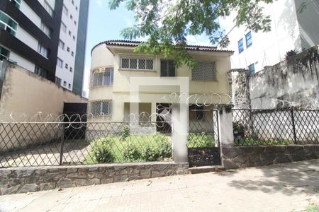 Vista da Rua de casa à venda com 3 quartos, 354m² em Gutierrez, Belo Horizonte