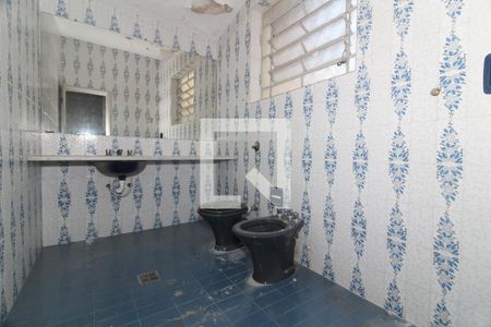 Banheiro de casa à venda com 3 quartos, 354m² em Gutierrez, Belo Horizonte