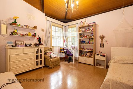 Casa de Condomínio à venda com 3 quartos, 400m² em Ville de Montagne, Nova Lima