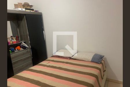 Apartamento à venda com 2 quartos, 47m² em Chácaras Reunidas Santa Terezinha, Contagem